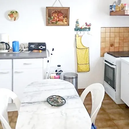 Avec Piscine à Saint-raphaël Et Vue Sur La Montagne Saint-Raphaël