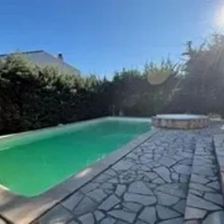 Villa Avec Piscine A Saint-raphael Et Vue Sur La Montagne Saint-Raphaël