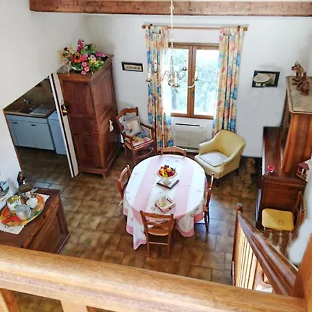 Villa Avec Piscine A Saint-raphael Et Vue Sur La Montagne *